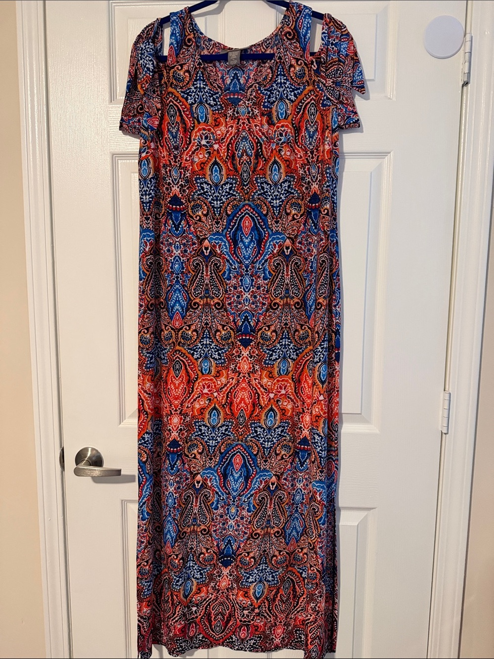 Kate & Mallory Red and Blue Paisley Cold-Shoulder Maxi Dress plus XL resortwear